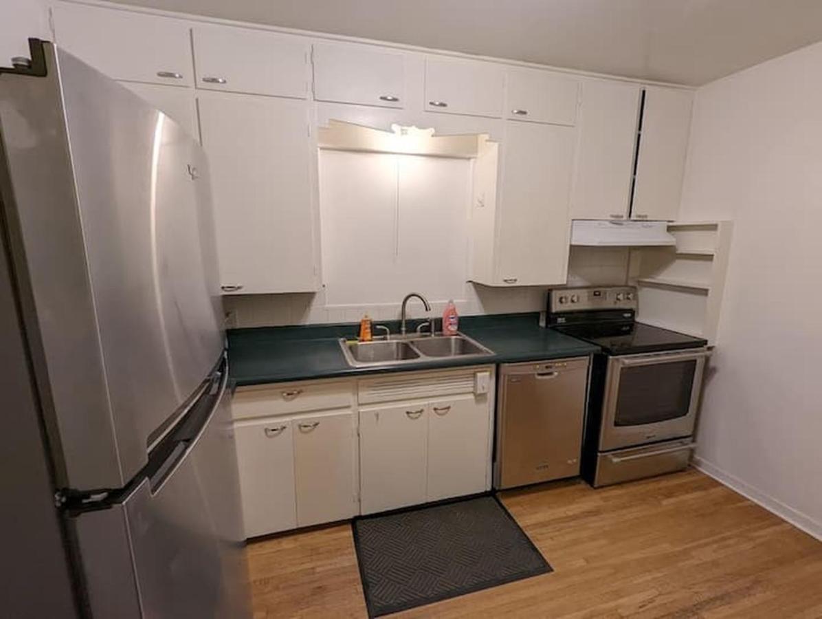 Amazing 2Br Home - Steps To Unm North Campus Albuquerque Exteriör bild